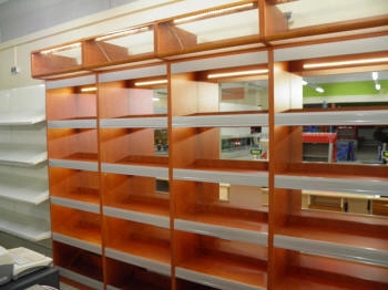 butikshylde biltilbehør reservedele